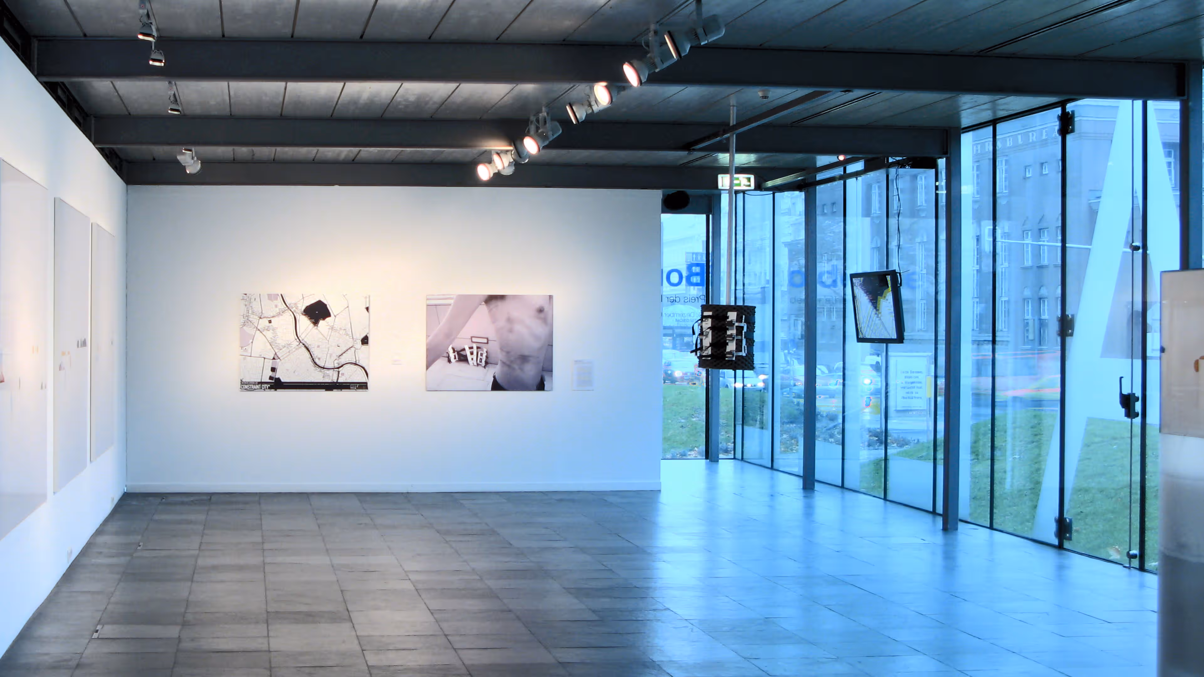 Exhibition view of Constraint City with map and corset at Kunsthalle Wien, 2007