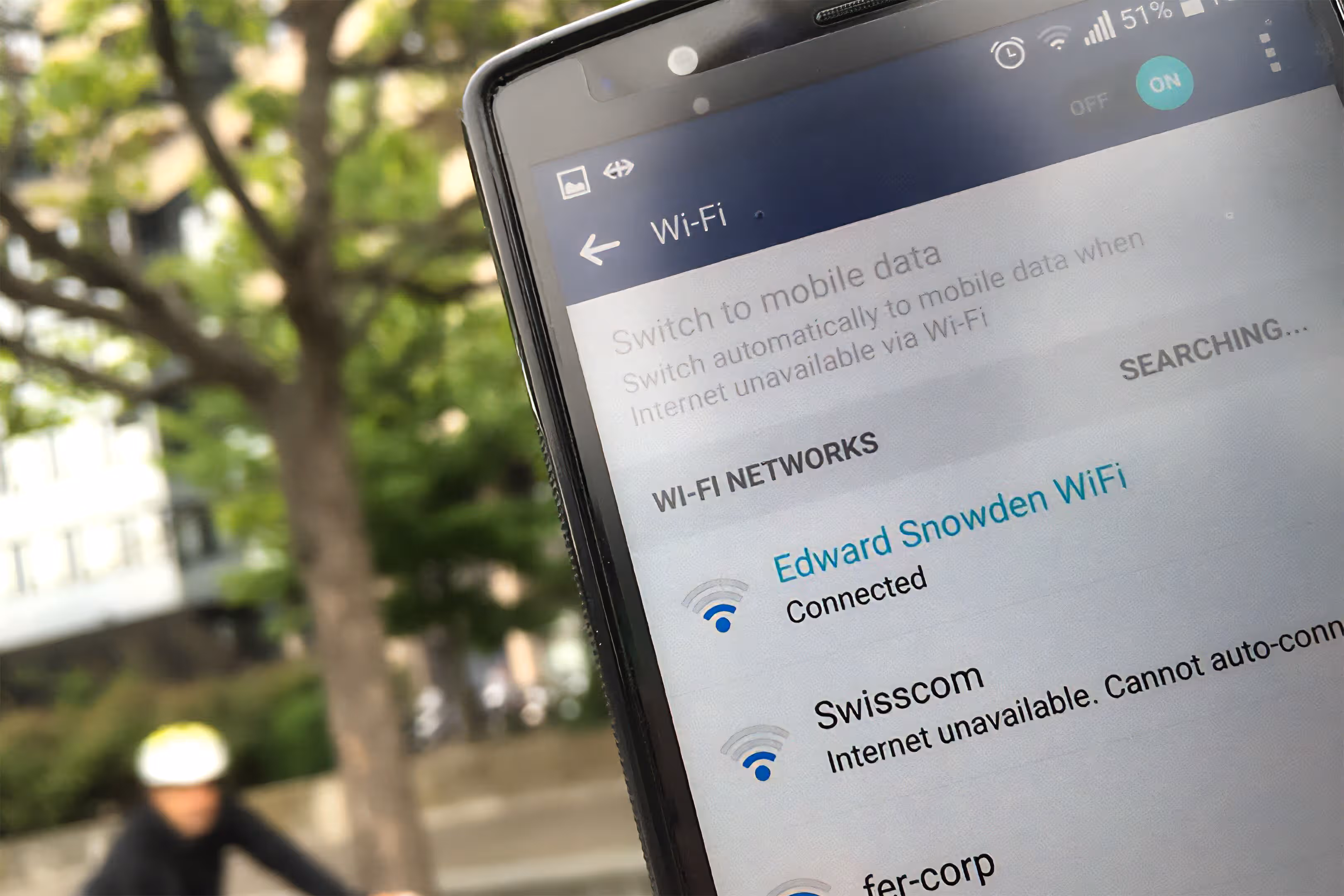 Edward Snowden WIFI on smartphone