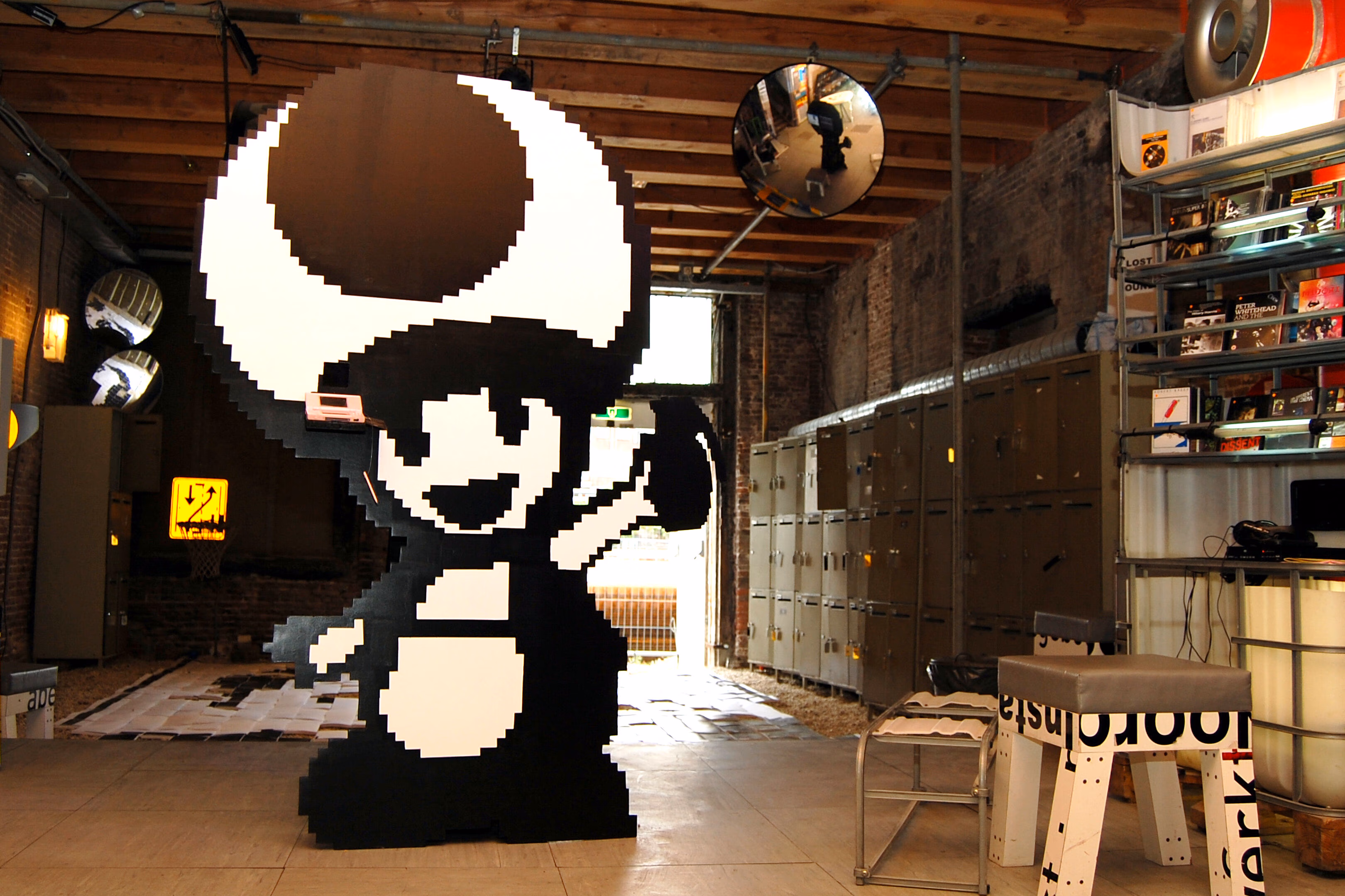 Terrortoad installation in WORM building, 2008